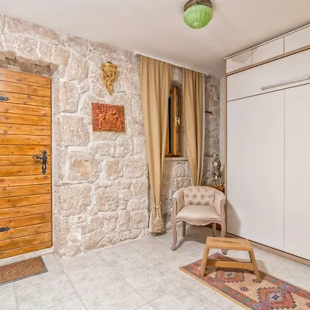 Apartament Small House Podgrade (Split-Dalmatia)